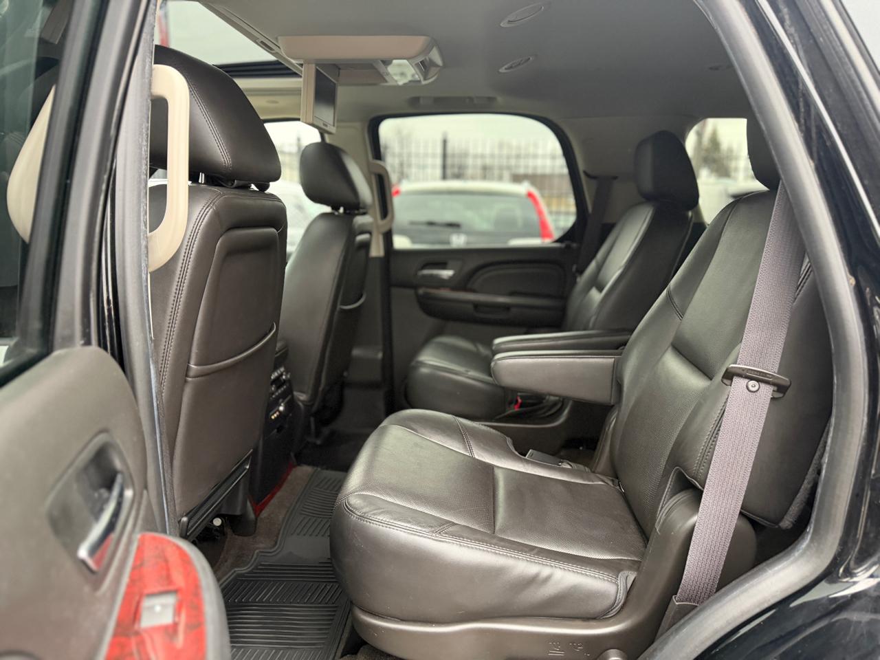 Cadillac Escalade Premium AWD 2014