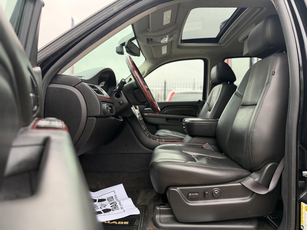 Cadillac Escalade Premium AWD 2014