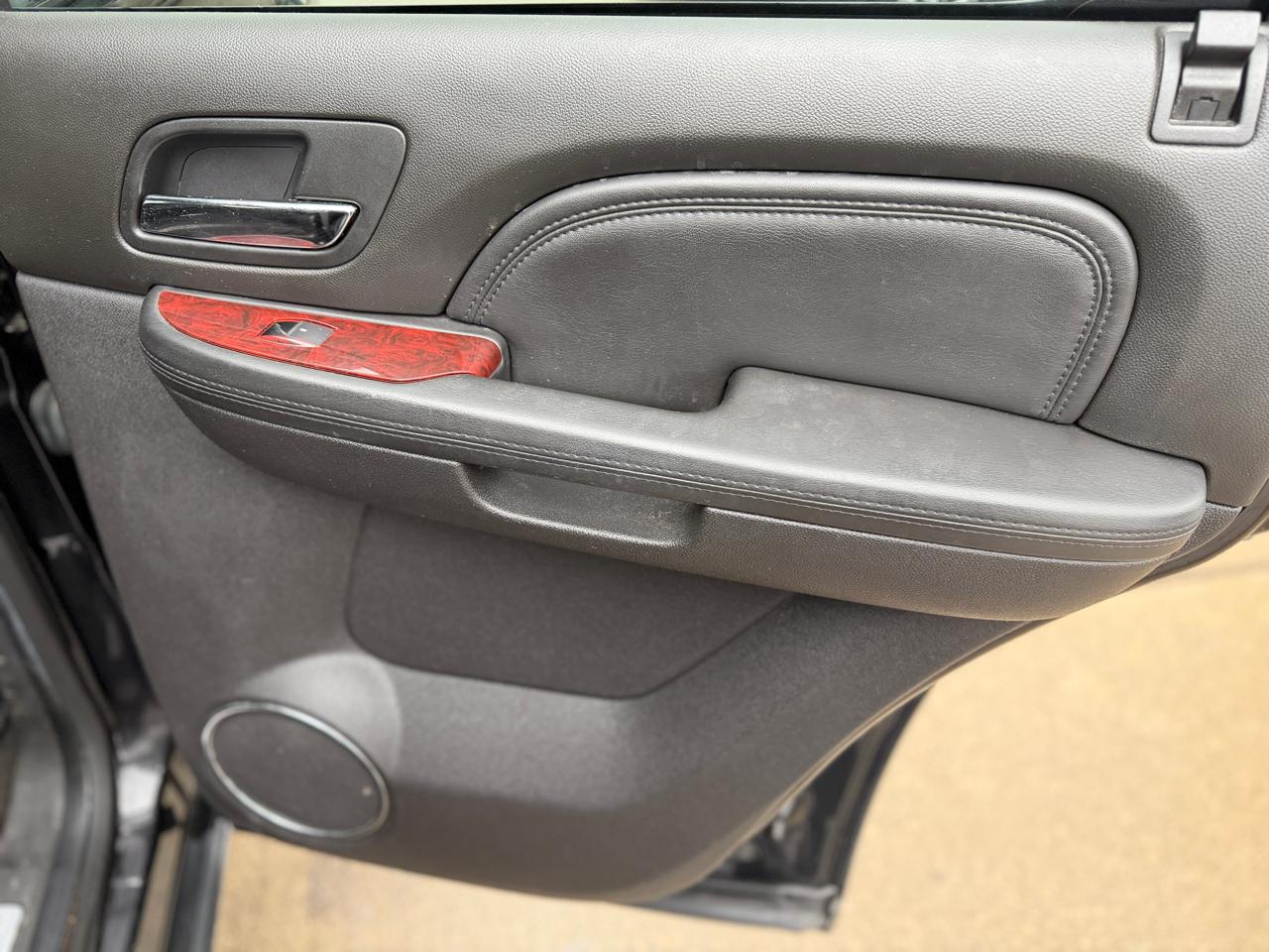 Cadillac Escalade Premium AWD 2014