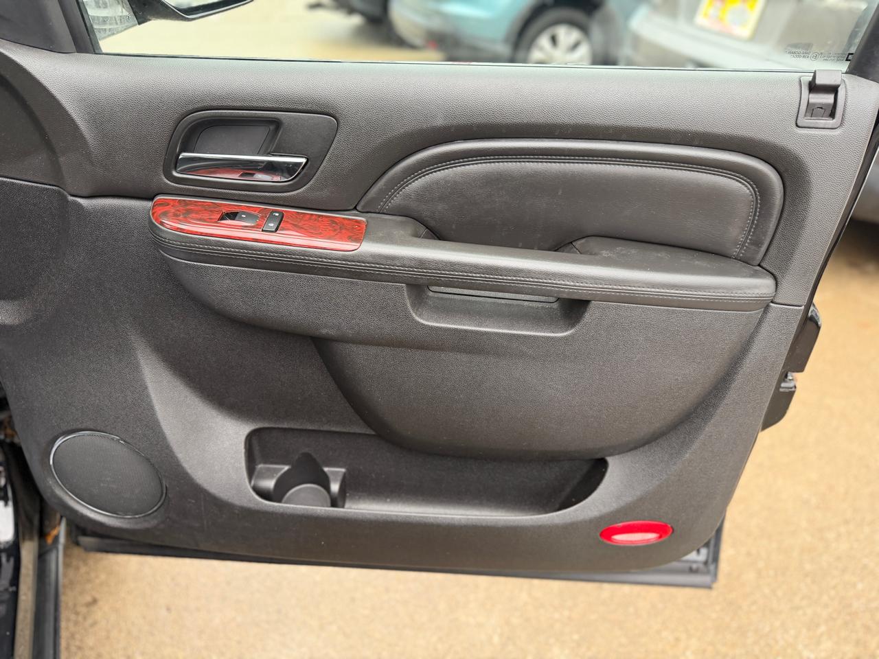 Cadillac Escalade Premium AWD 2014