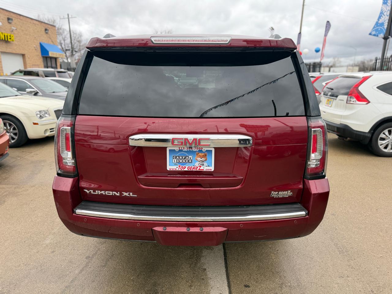 GMC Yukon XL Denali 4WD 2016