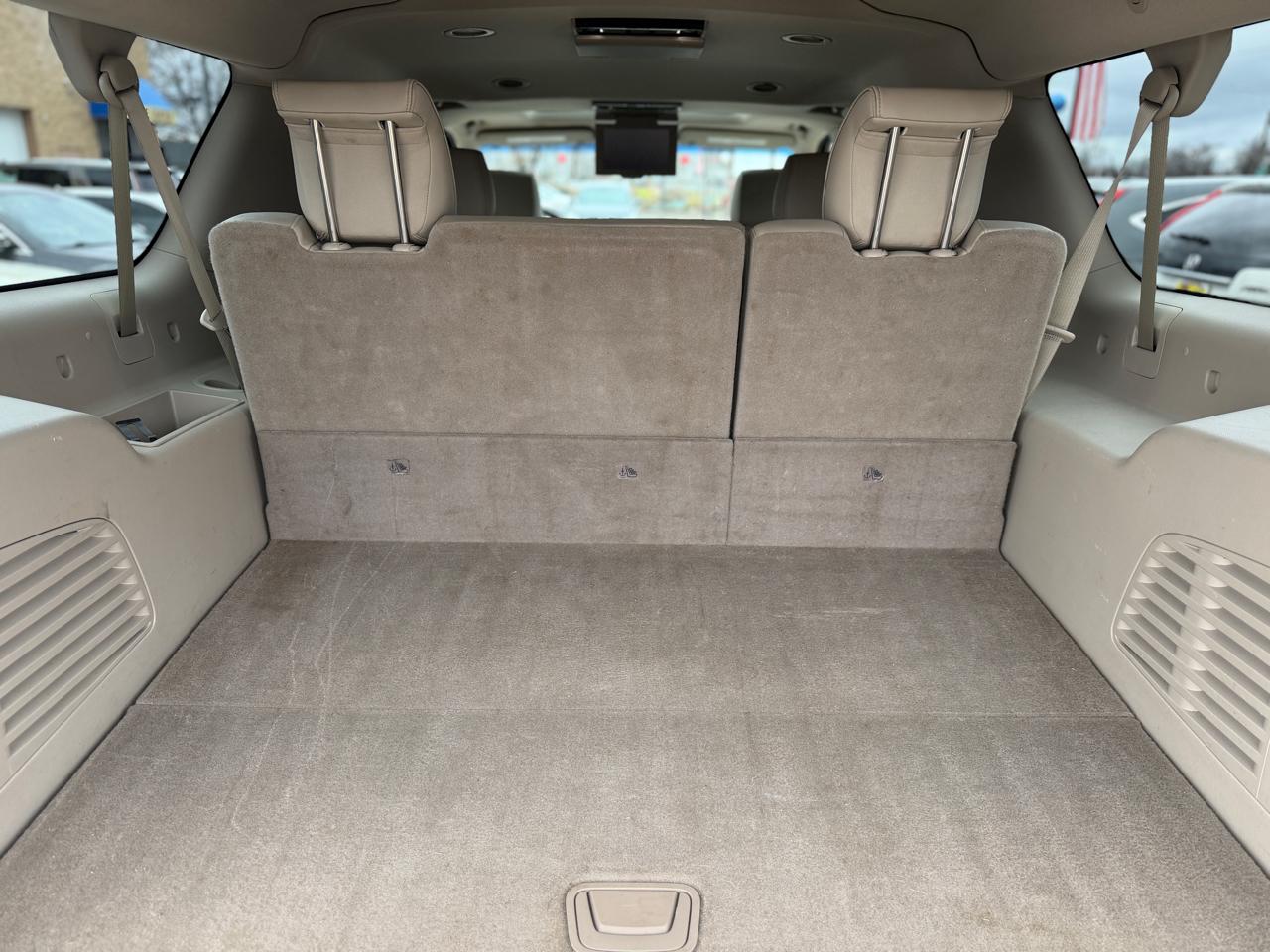 GMC Yukon XL Denali 4WD 2016