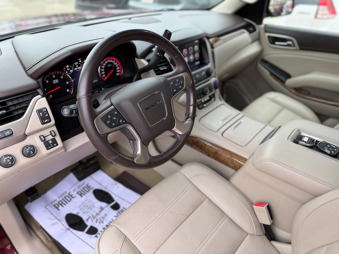 GMC Yukon XL Denali 4WD 2016