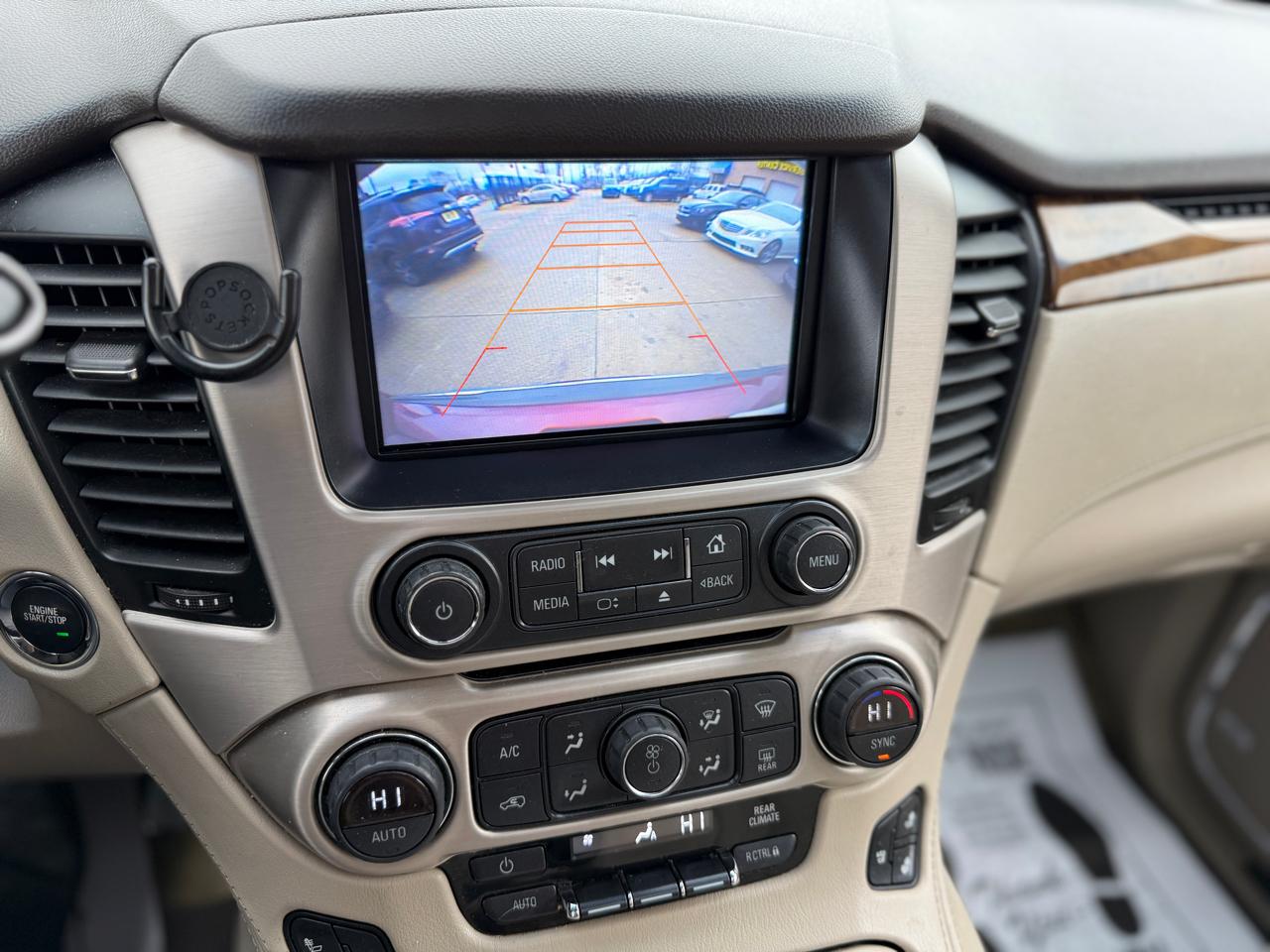 GMC Yukon XL Denali 4WD 2016