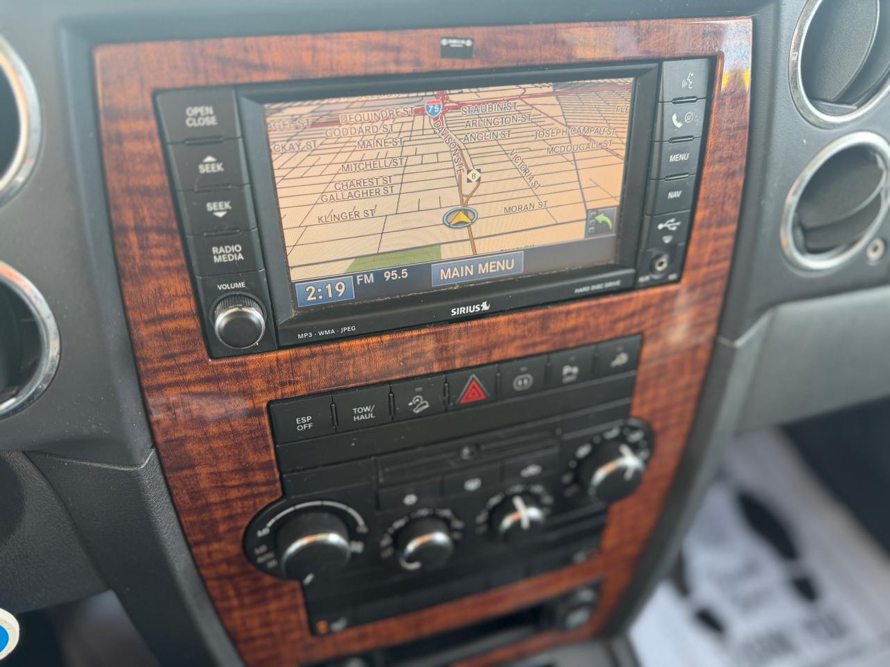 Jeep Commander Limited 4WD 2009