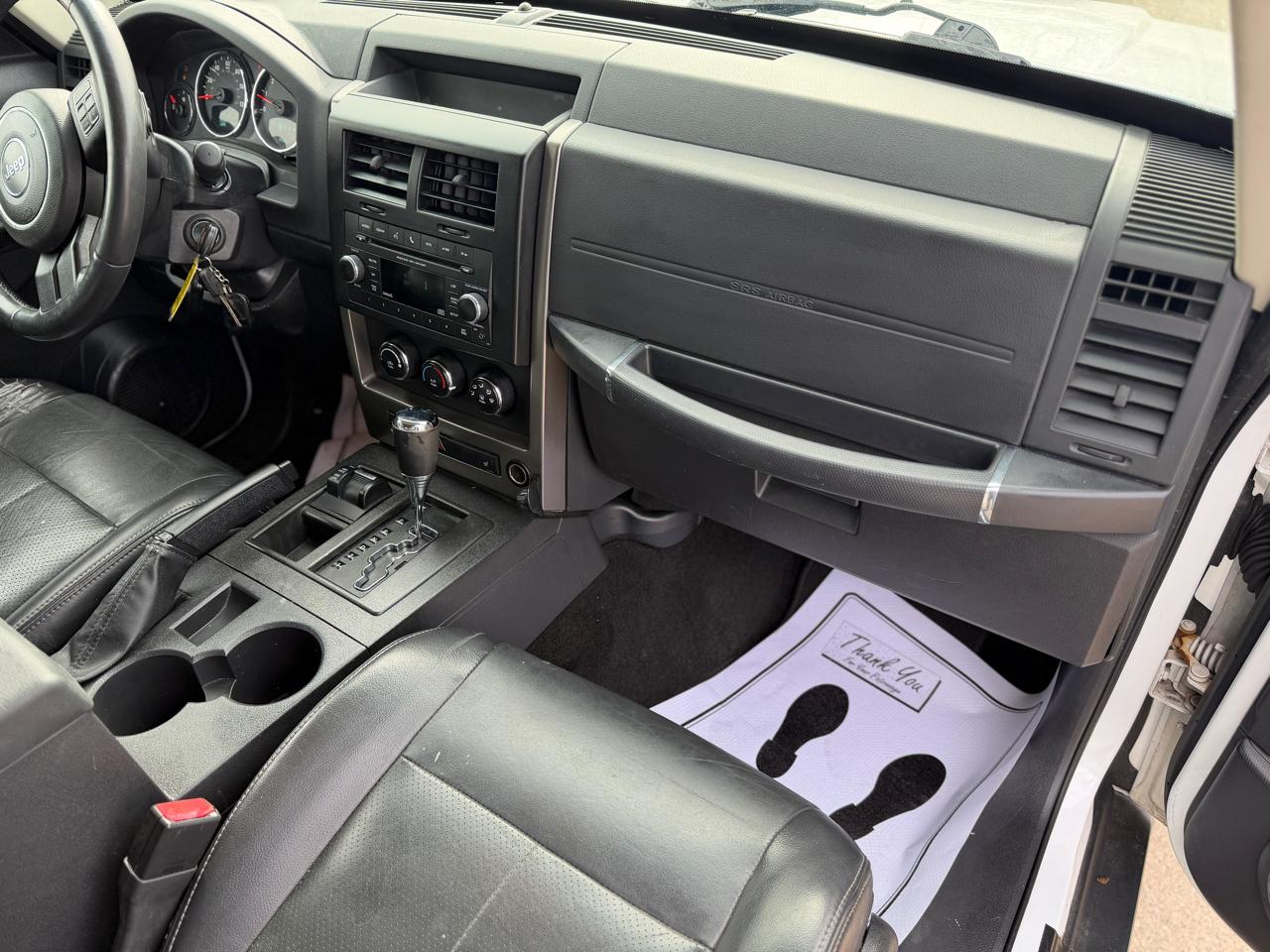 Jeep Liberty Limited 4WD 2012