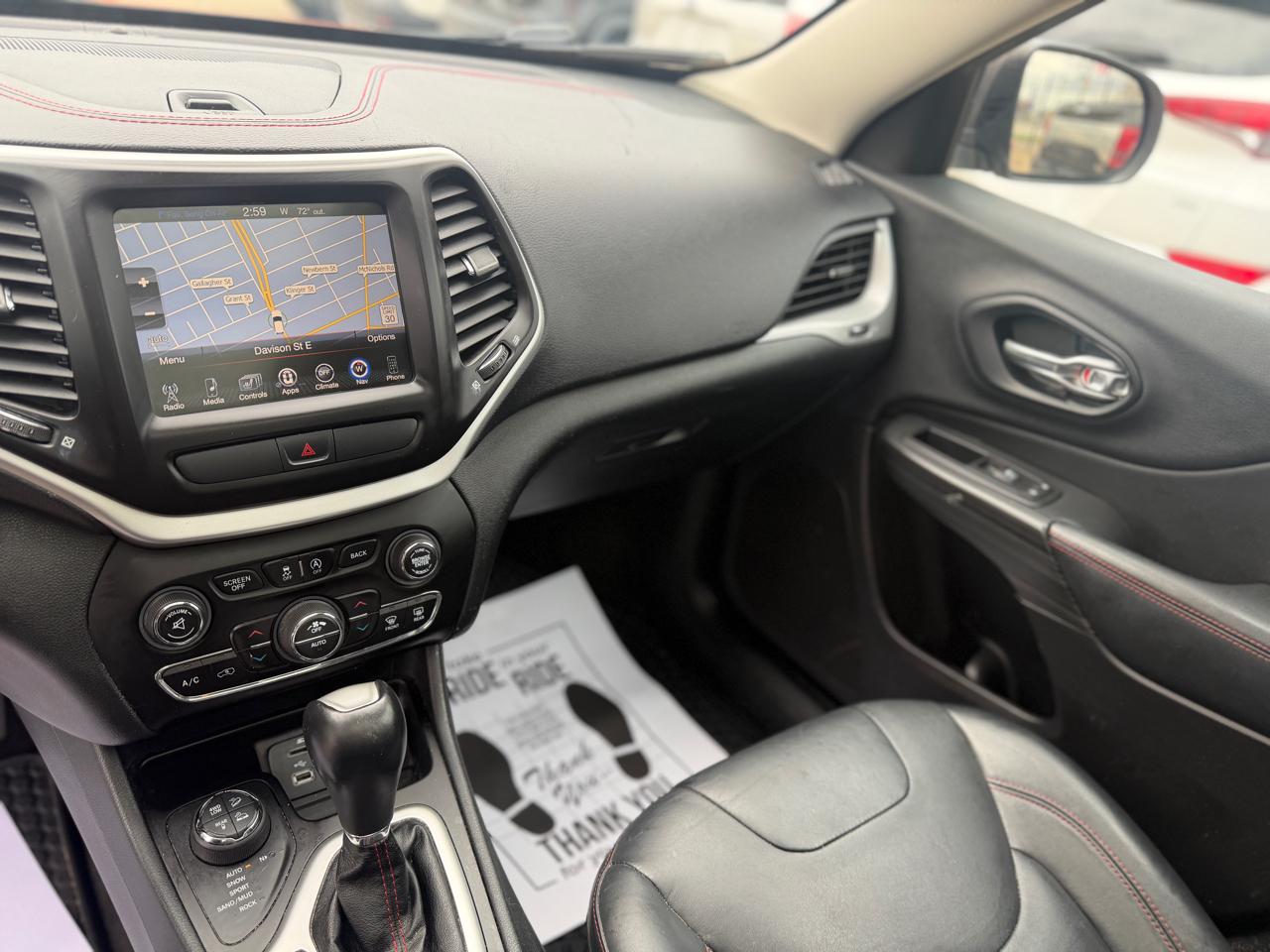 Jeep Cherokee Trailhawk 4WD 2015