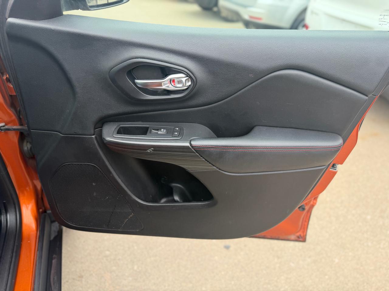 Jeep Cherokee Trailhawk 4WD 2015