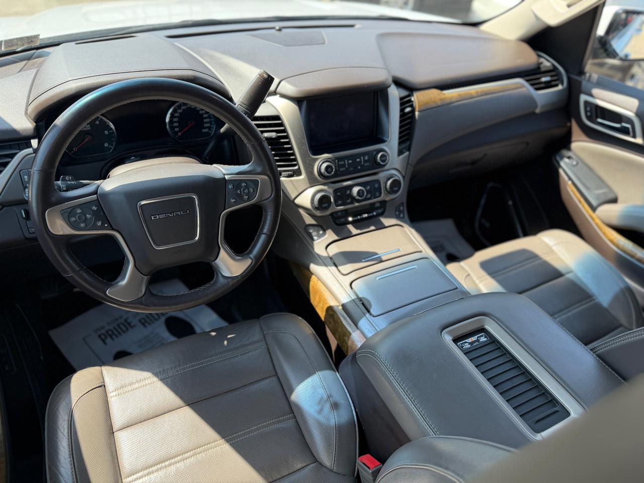 GMC Yukon XL Denali 2017