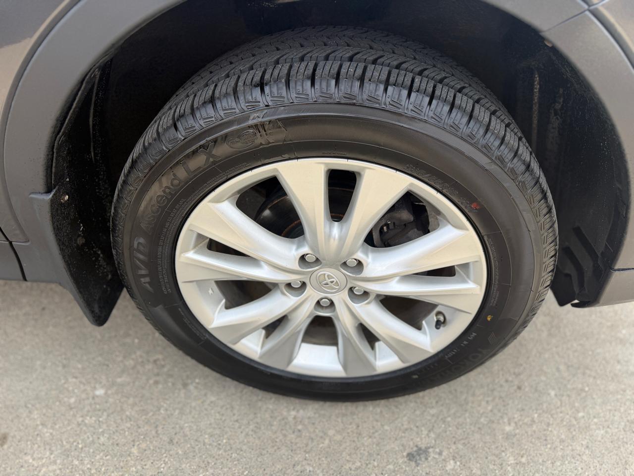 Toyota RAV4 Limited AWD 2015