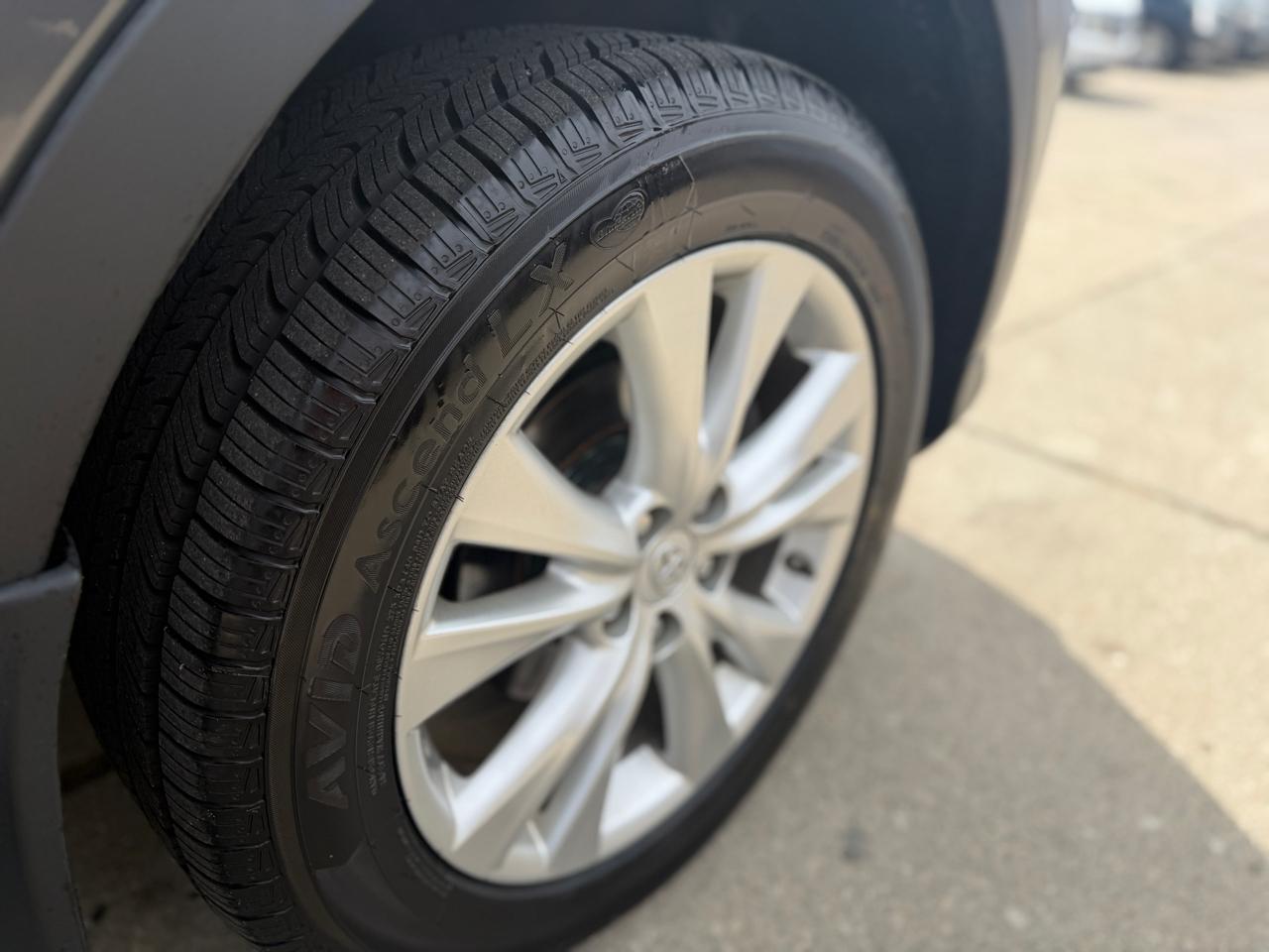 Toyota RAV4 Limited AWD 2015