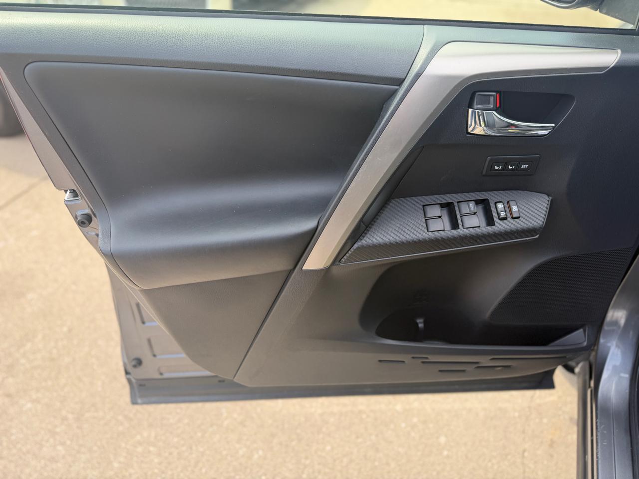 Toyota RAV4 Limited AWD 2015