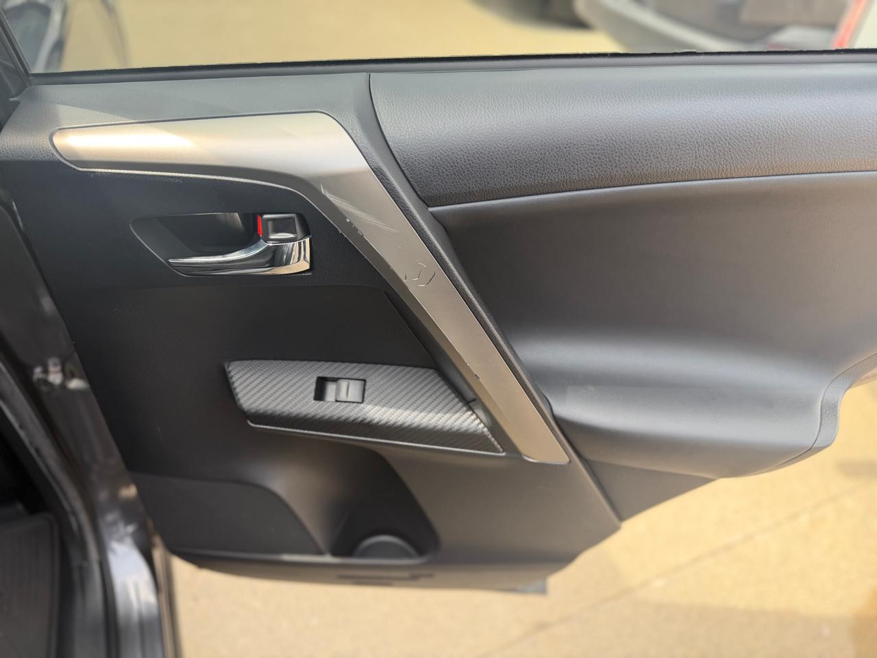 Toyota RAV4 Limited AWD 2015