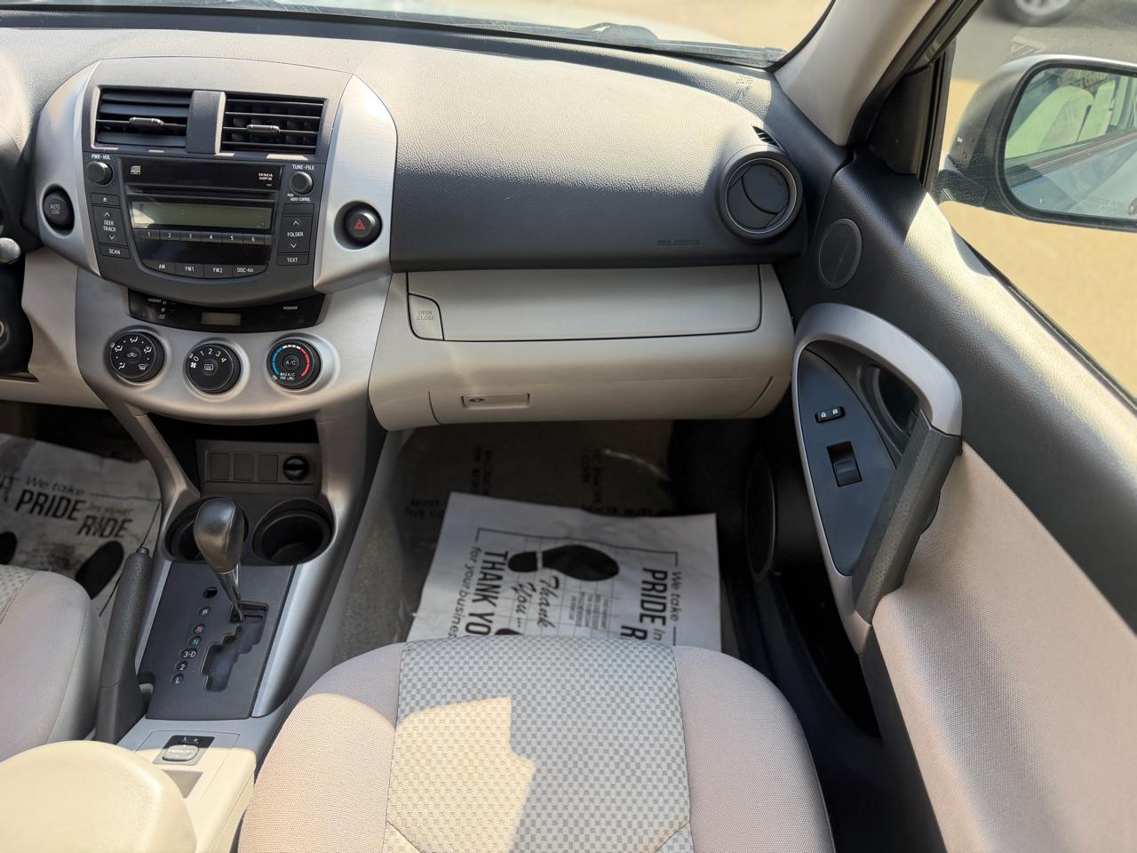 Toyota RAV4  2008