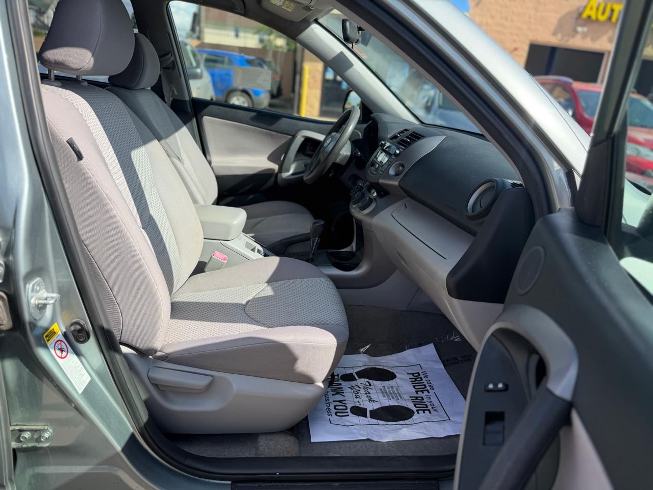 Toyota RAV4  2008