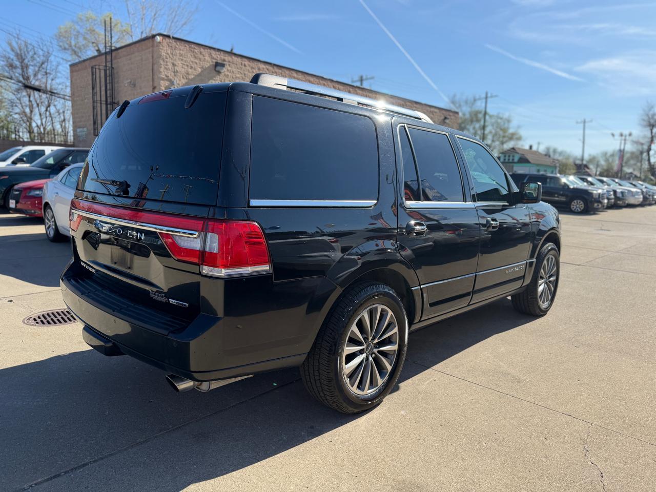 Lincoln Navigator 4WD 2015