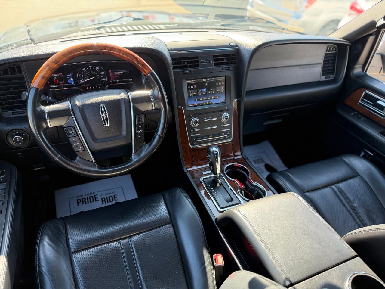 Lincoln Navigator 4WD 2015