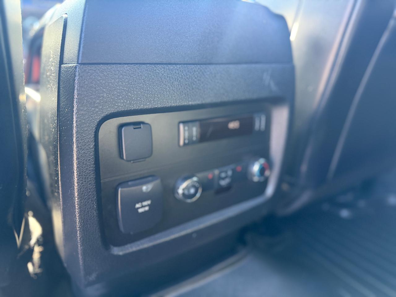 Lincoln Navigator 4WD 2015