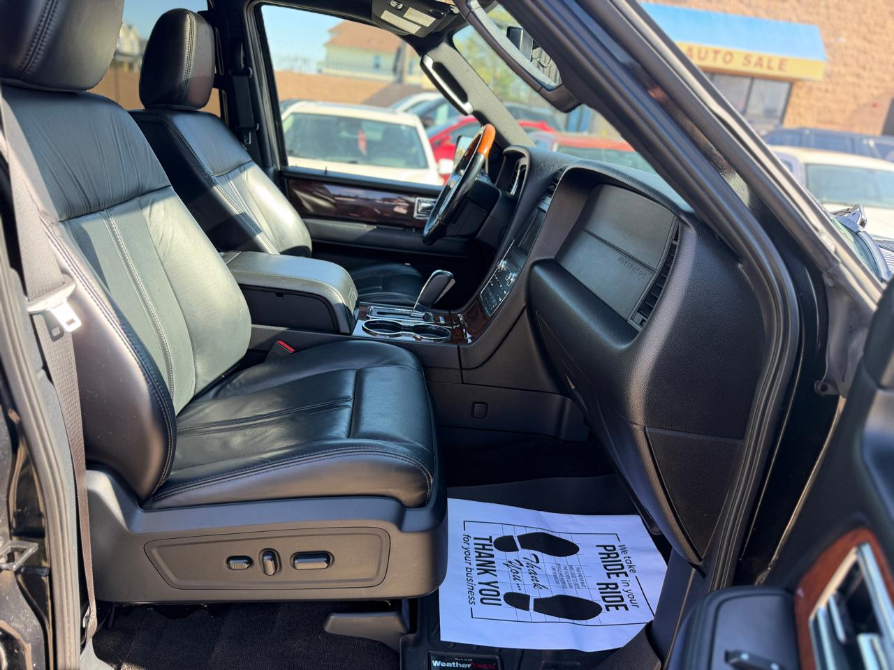 Lincoln Navigator 4WD 2015