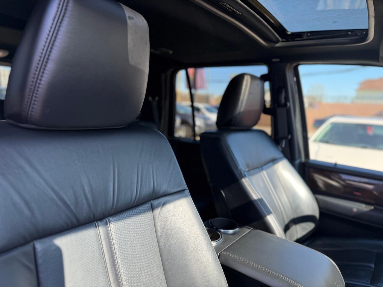 Lincoln Navigator 4WD 2015