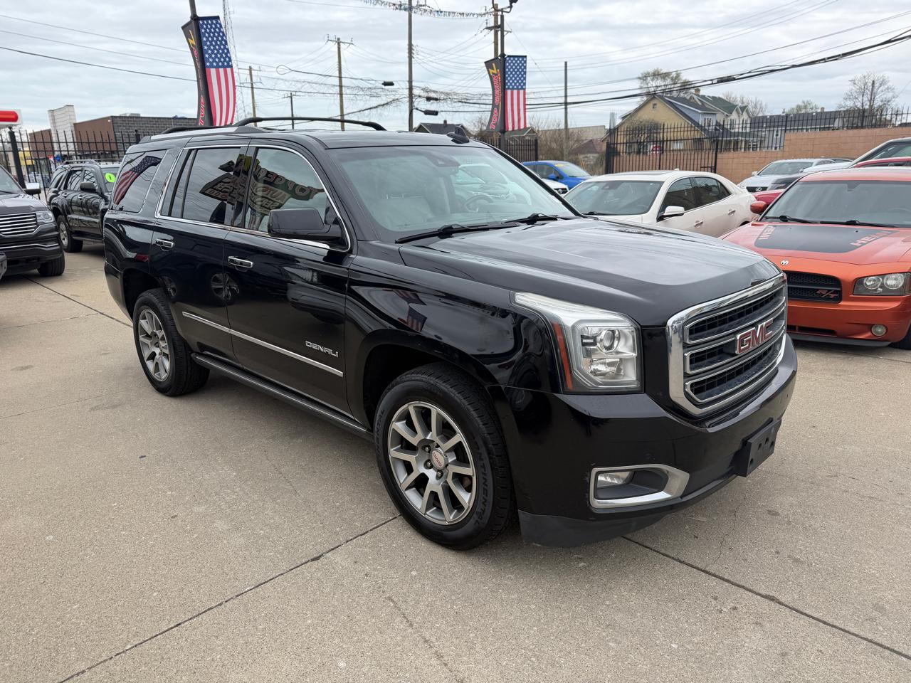 GMC Yukon Denali 4WD 2016