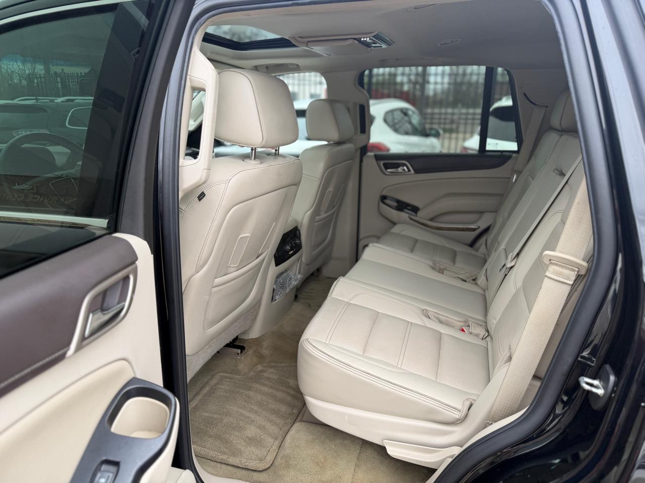 GMC Yukon Denali 4WD 2016