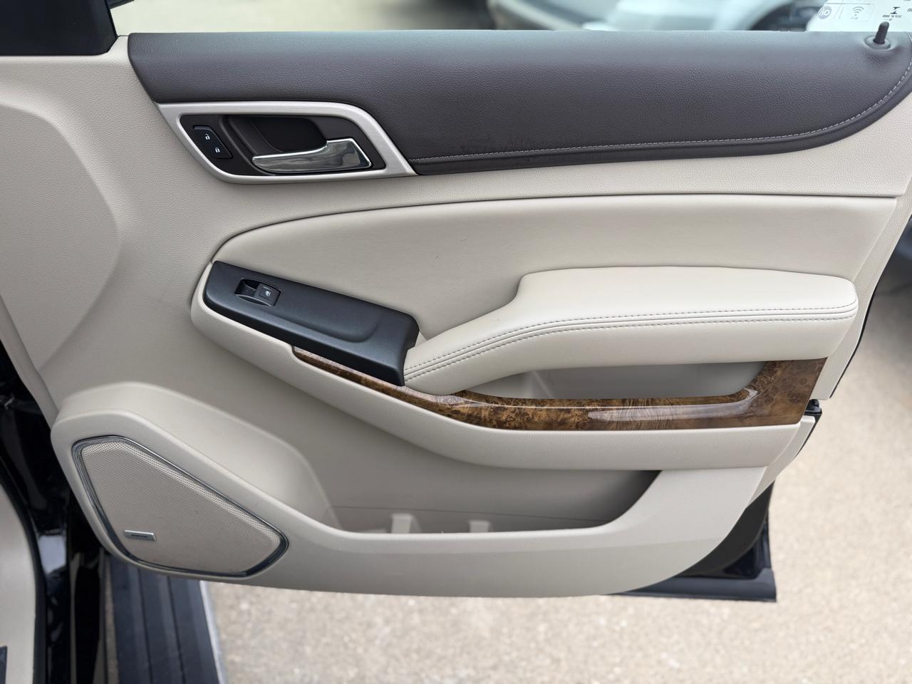 GMC Yukon Denali 4WD 2016