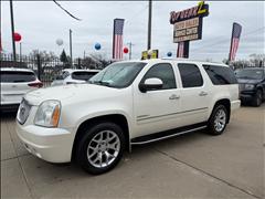 2011 GMC Yukon Denali 