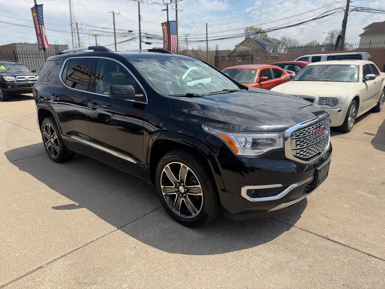 GMC Acadia Denali AWD 2017