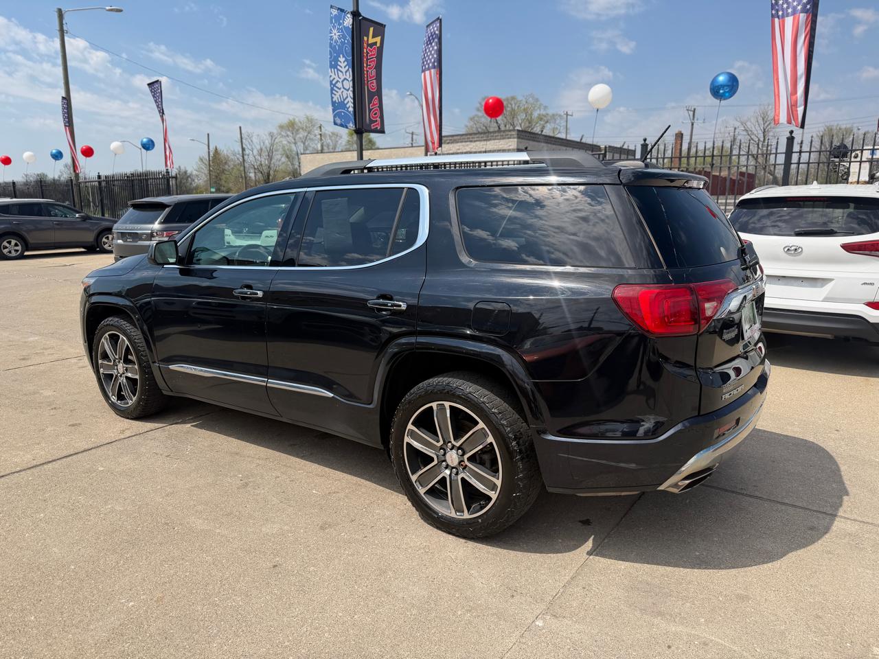 GMC Acadia Denali AWD 2017