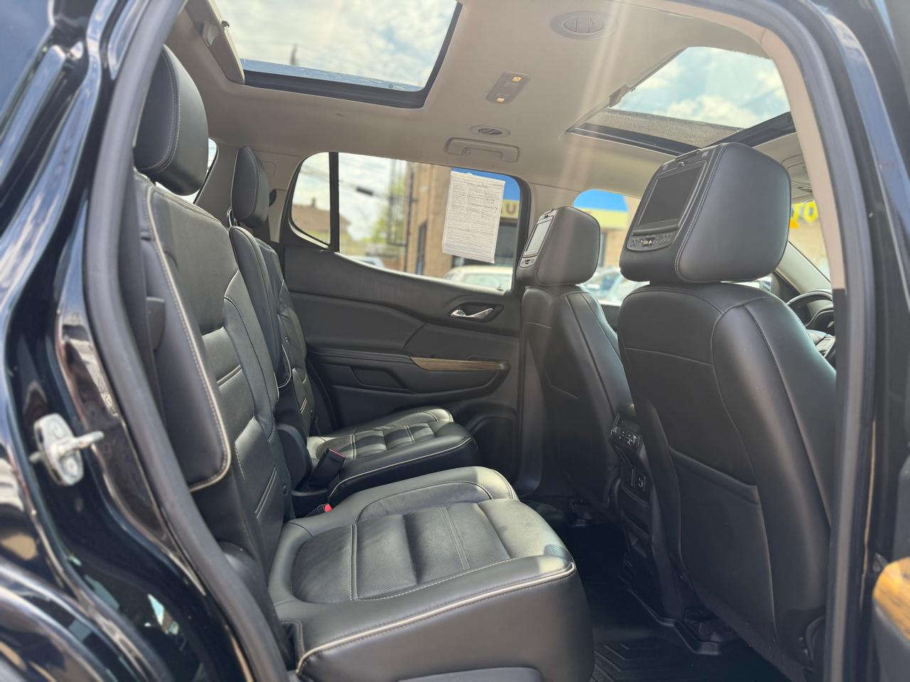 GMC Acadia Denali AWD 2017