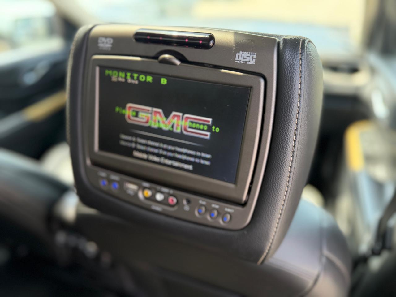 GMC Acadia Denali AWD 2017