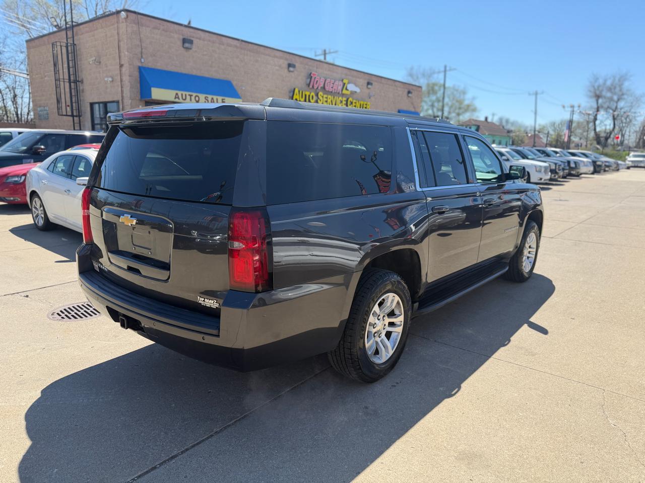 Chevrolet Suburban LS 4WD 2015