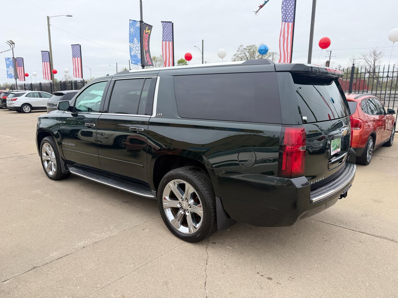 Chevrolet Suburban LTZ 4WD 2016