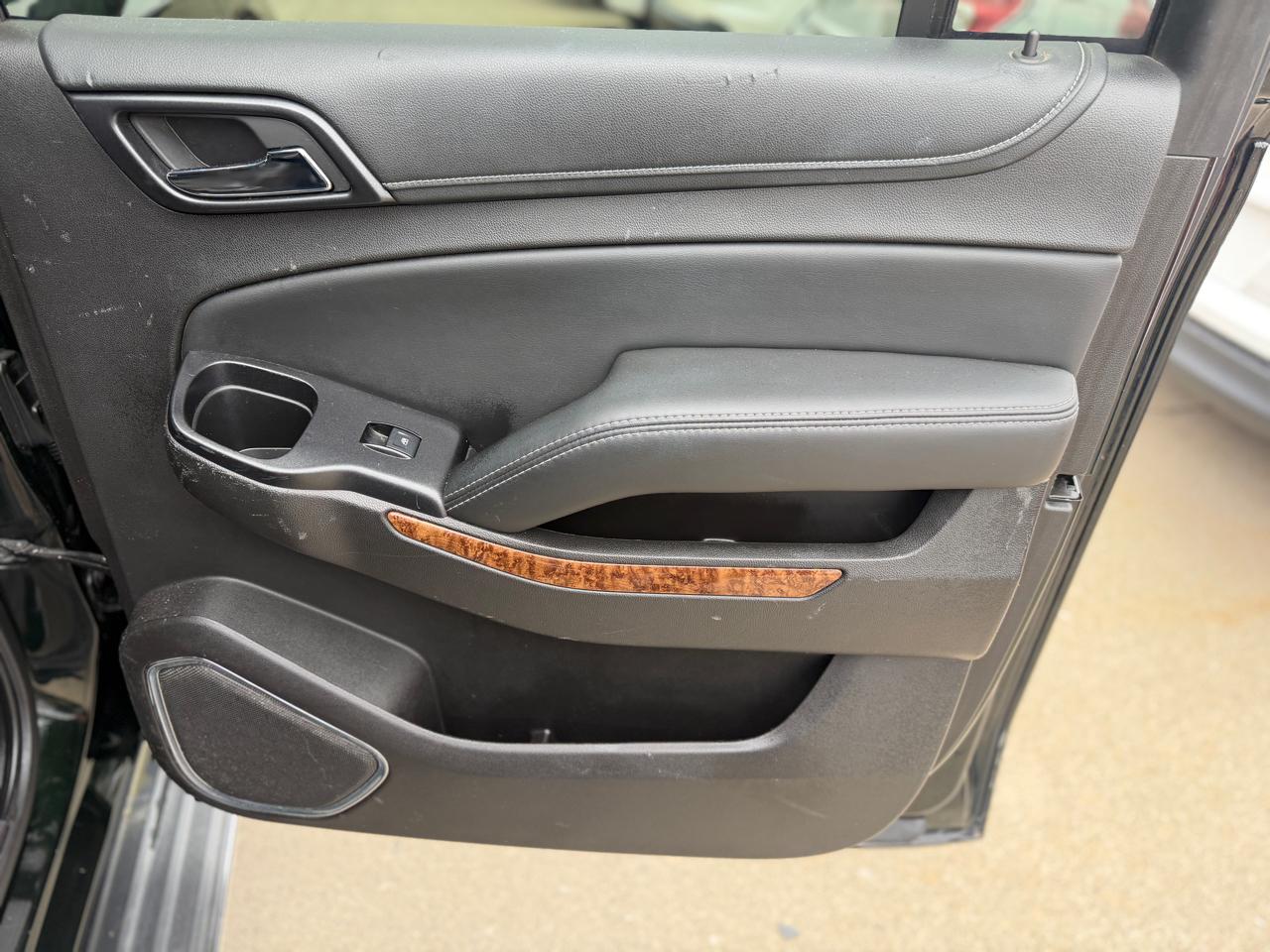 Chevrolet Suburban LTZ 4WD 2016