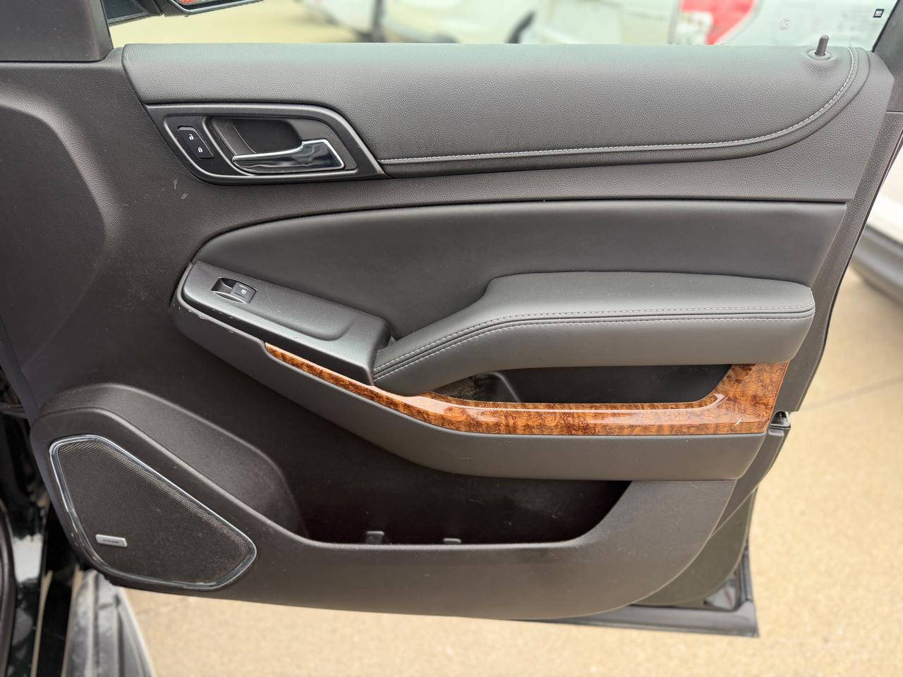 Chevrolet Suburban LTZ 4WD 2016