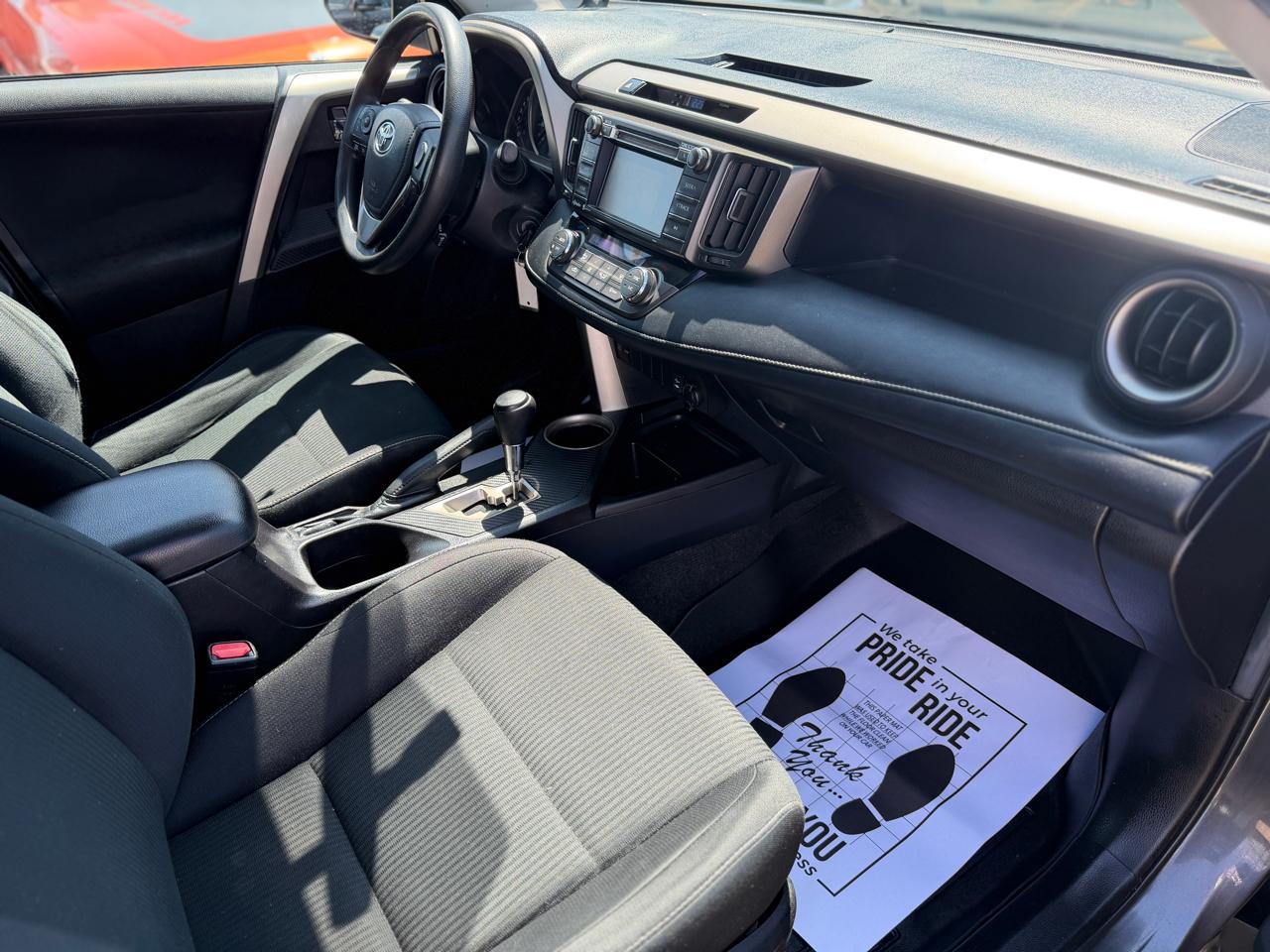 Toyota RAV4 XLE AWD 2015