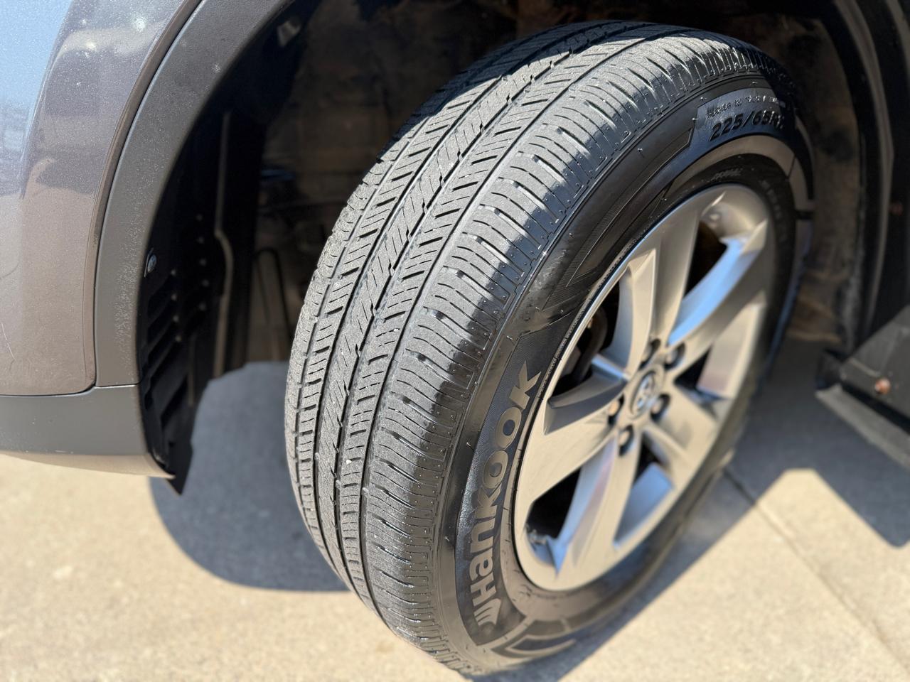 Toyota RAV4 XLE AWD 2015