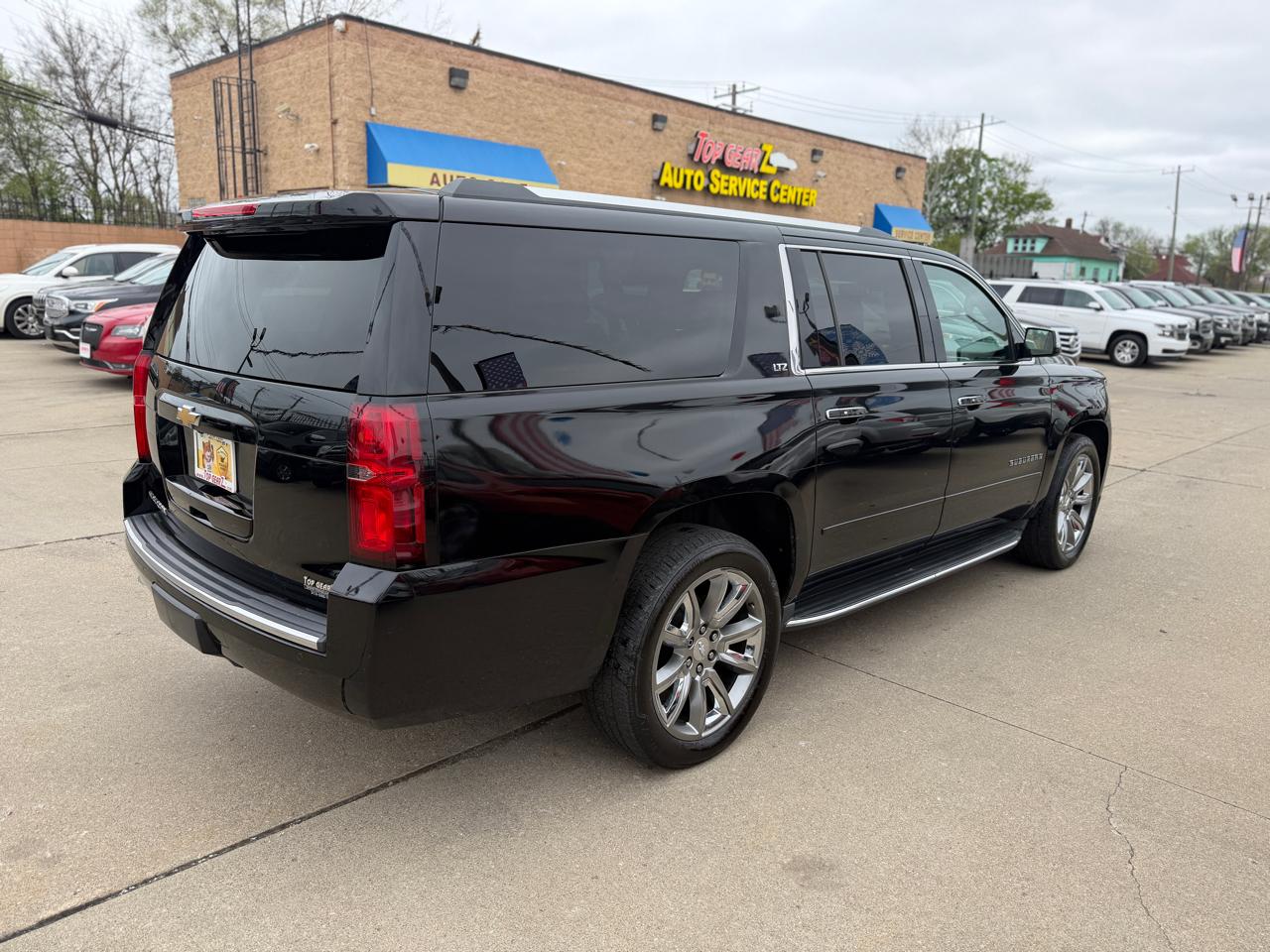Chevrolet Suburban LTZ 4WD 2016