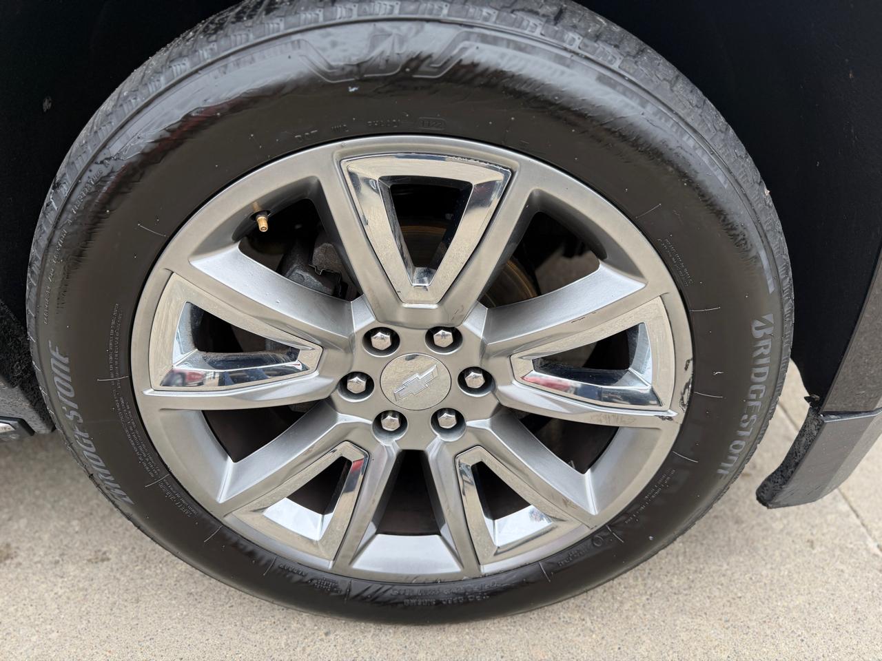 Chevrolet Suburban LTZ 4WD 2016