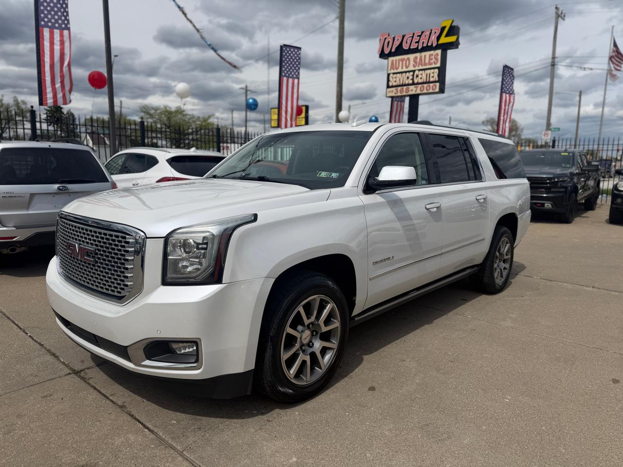 GMC Yukon XL Denali 4WD 2016