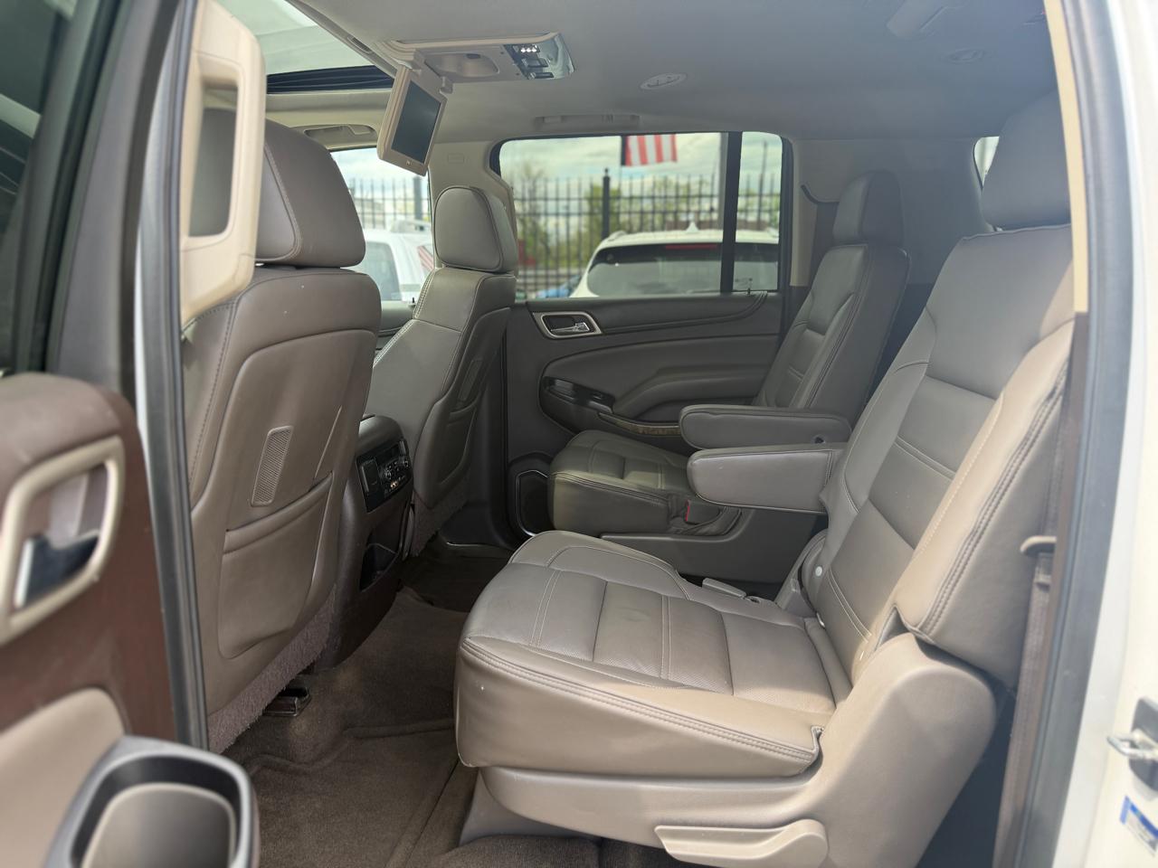 GMC Yukon XL Denali 4WD 2016