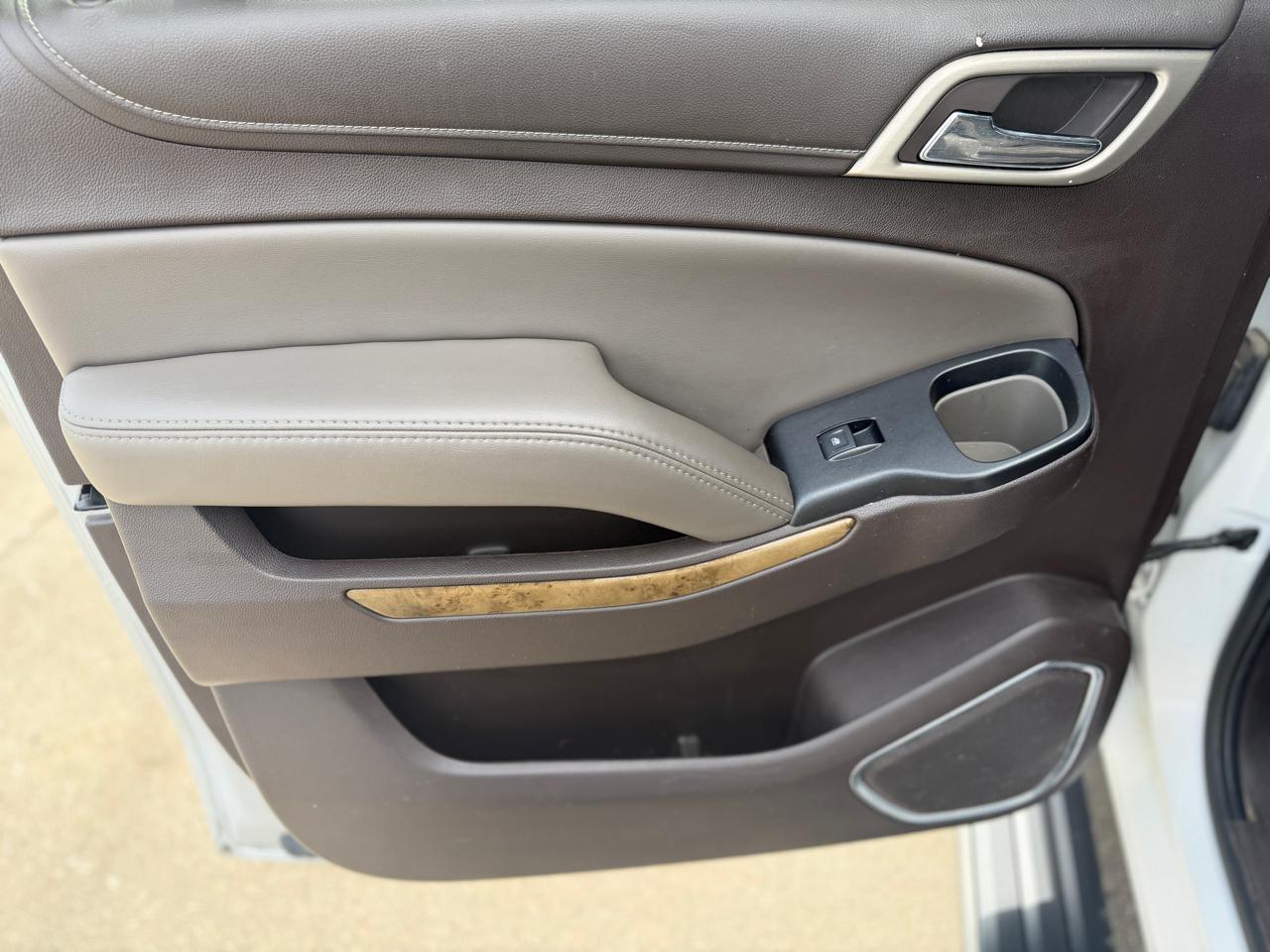 GMC Yukon XL Denali 4WD 2016