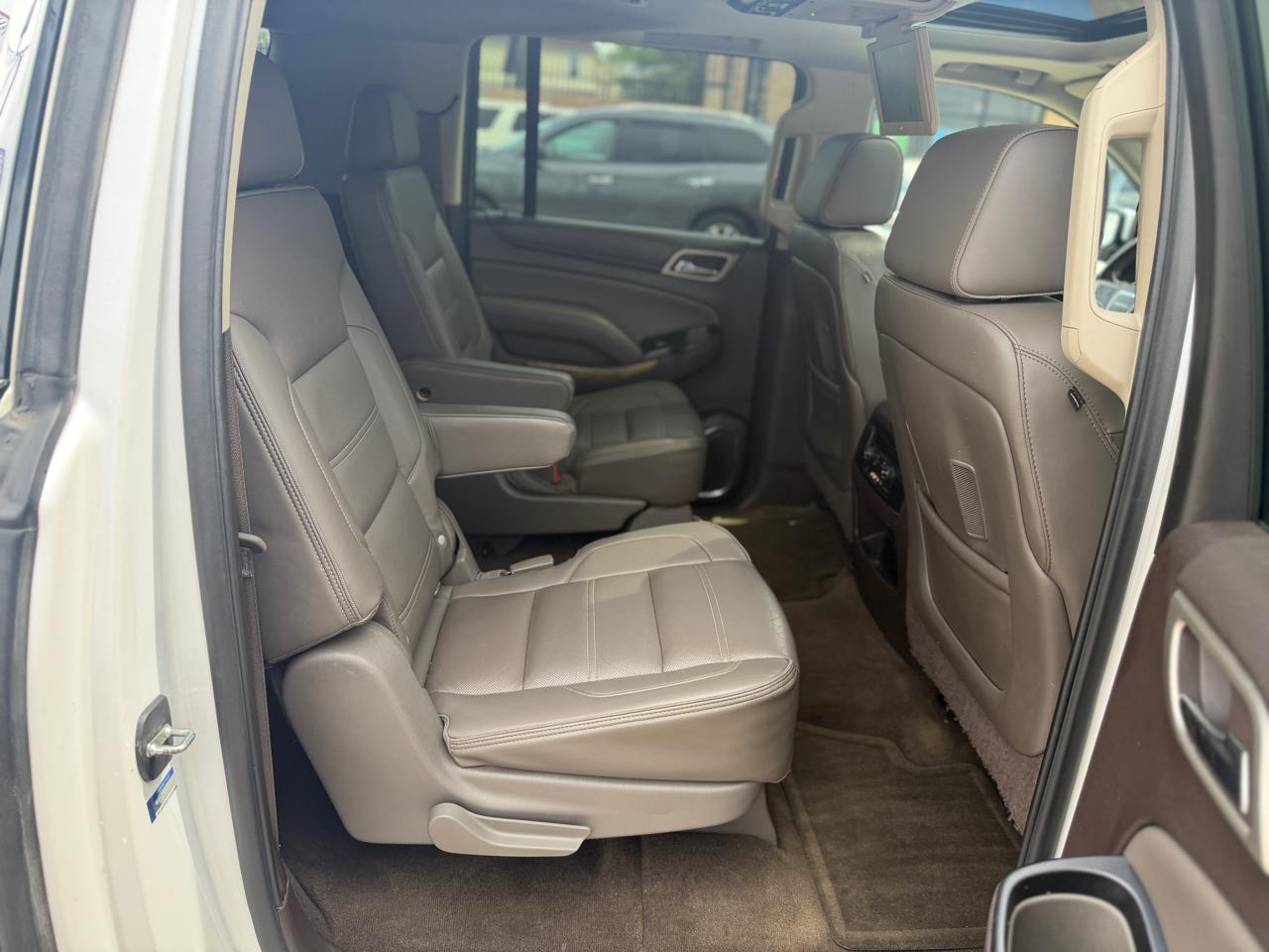 GMC Yukon XL Denali 4WD 2016