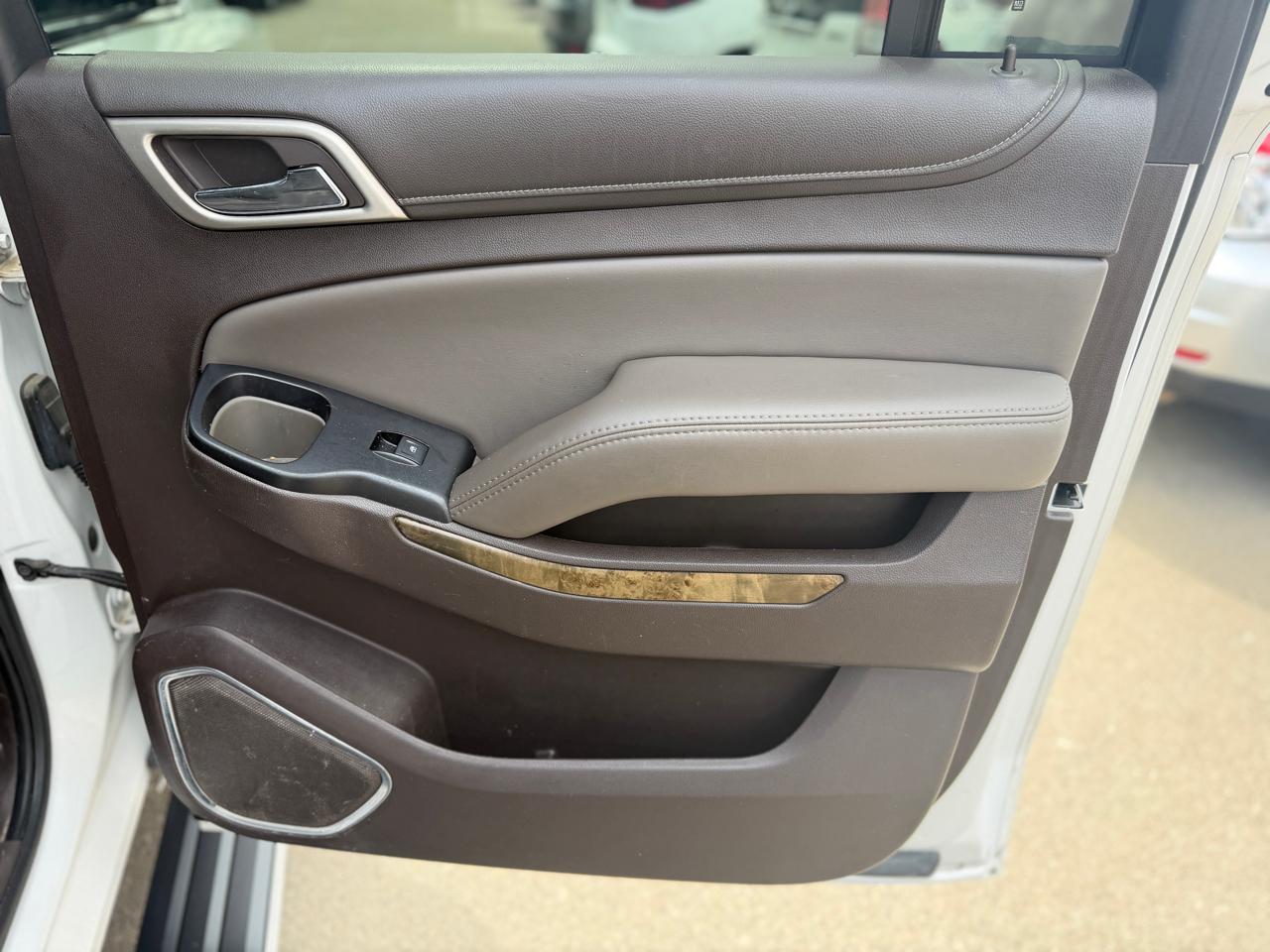GMC Yukon XL Denali 4WD 2016