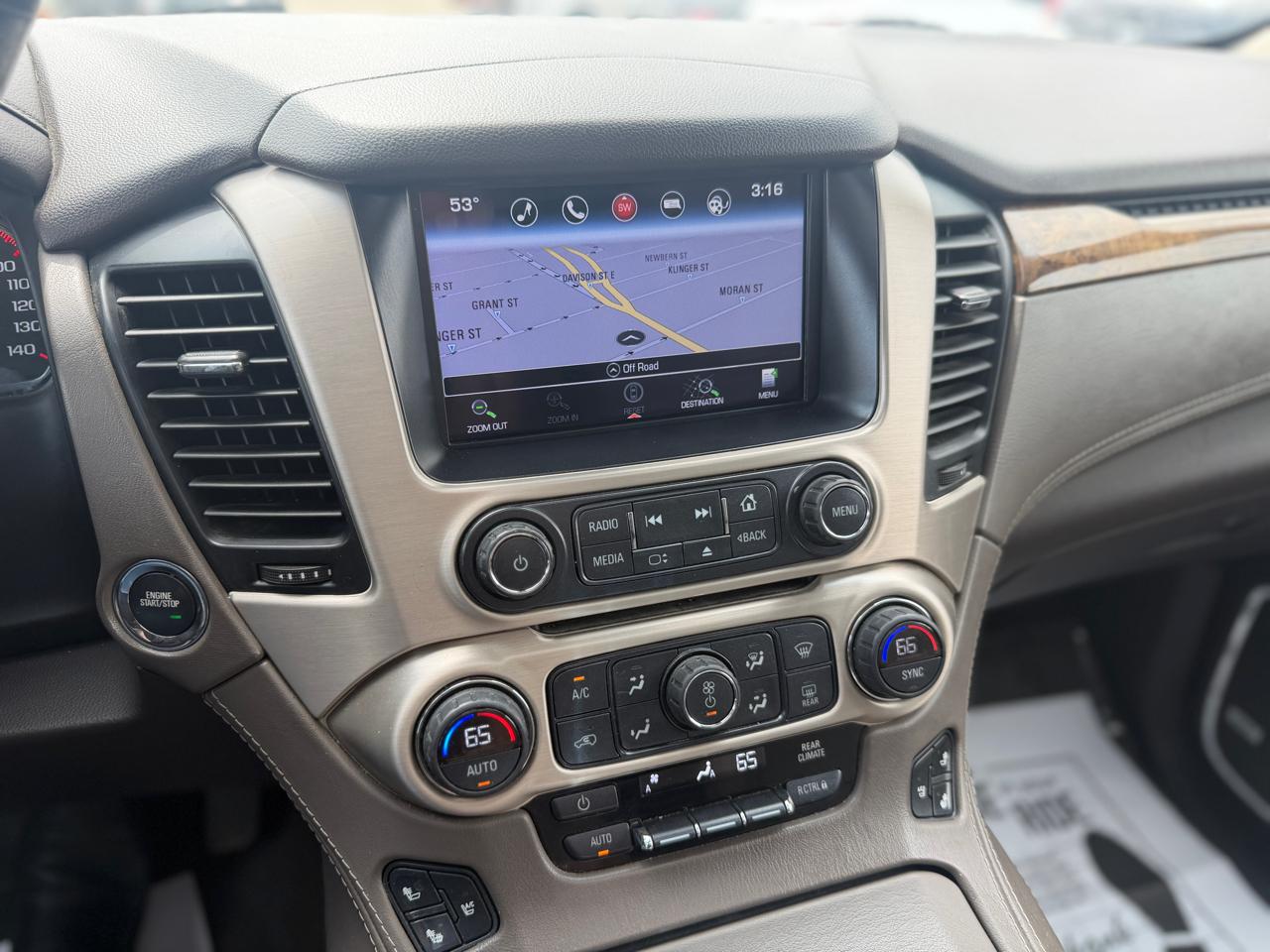 GMC Yukon XL Denali 4WD 2016