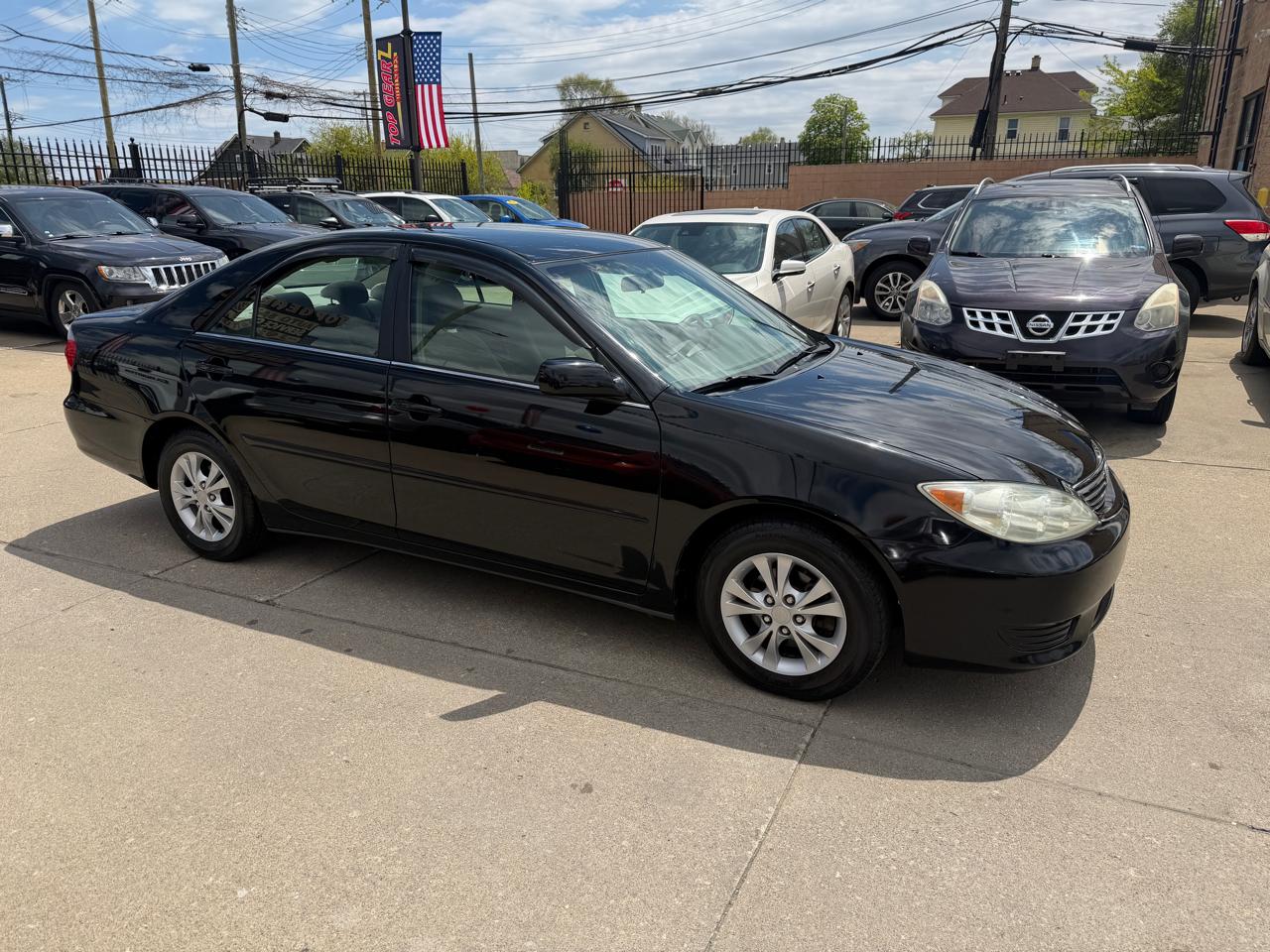 Toyota Camry LE V6 2006