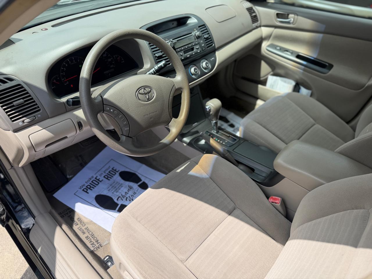 Toyota Camry LE V6 2006