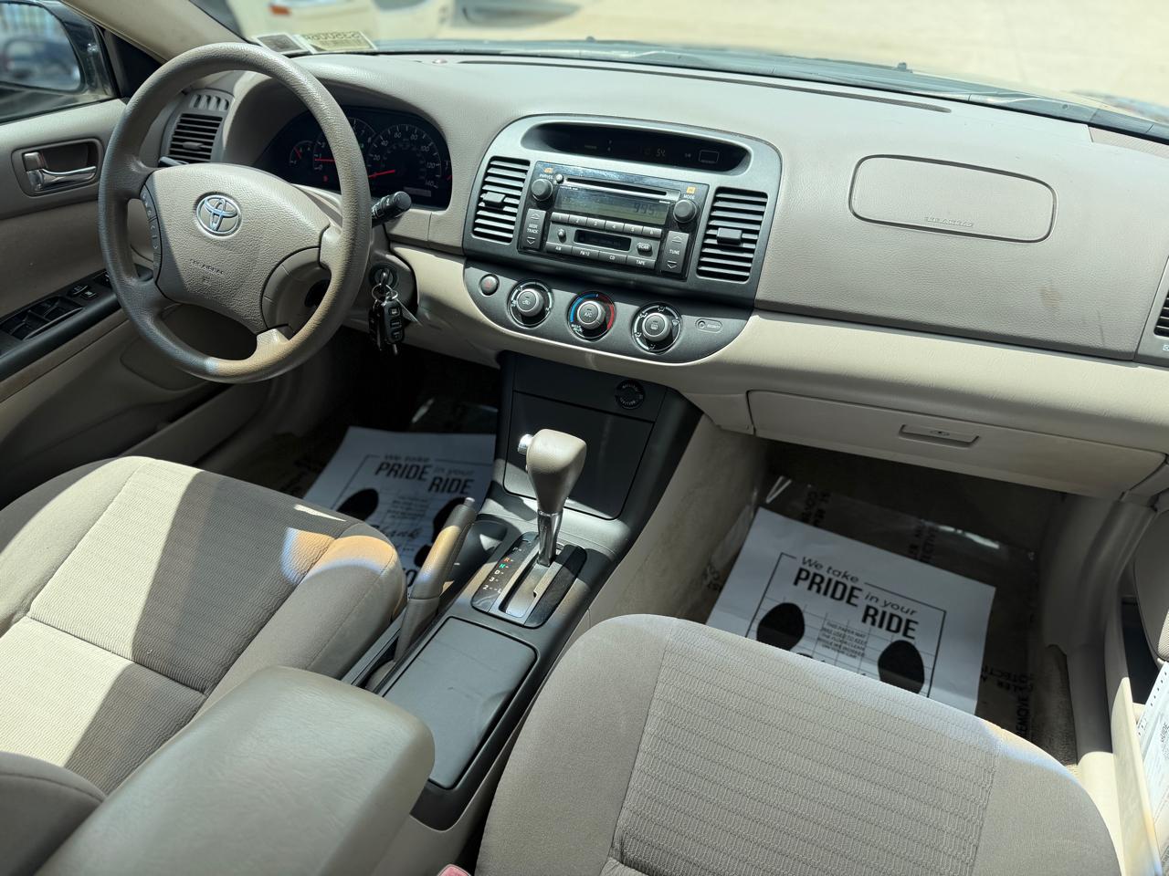 Toyota Camry LE V6 2006