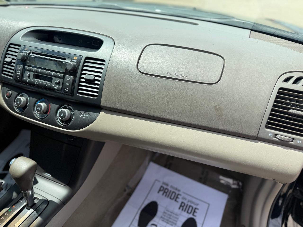 Toyota Camry LE V6 2006